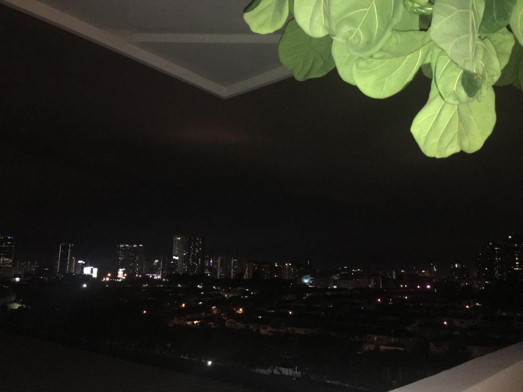 Petaling Jaya Atria Sofo Suite Exteriör bild