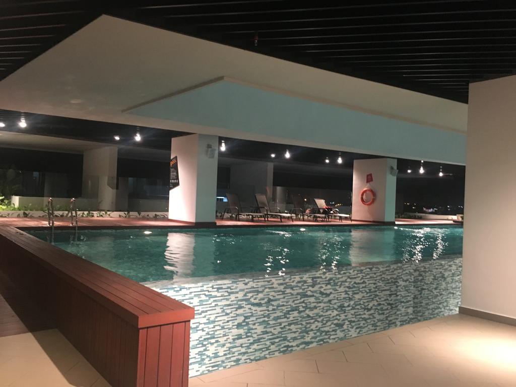 Petaling Jaya Atria Sofo Suite Exteriör bild